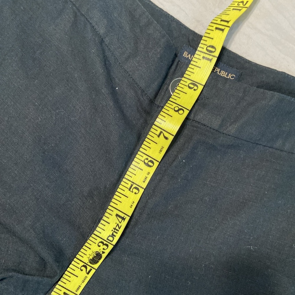 Banana Republic Linen Slacks - Picture 12 of 14